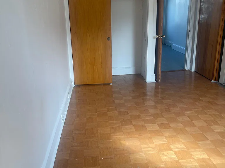 203 Green Ln #2F — Photo 6