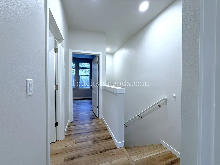 3323 SE 87th Ave — Photo 47