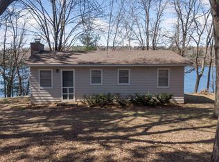 481 Lake View Ln, Osceola, WI 54020