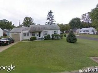 108 Cameron Rd, Saint Louis, MO 63137