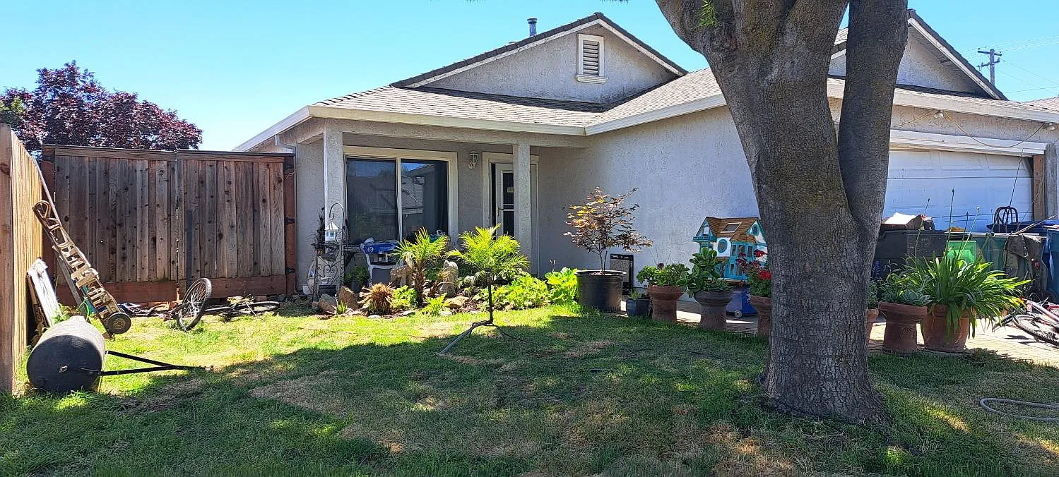 146 Angel Way photo 1