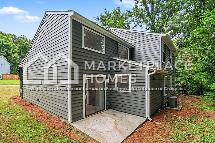 2070 Scarbrough Trl E — Photo 29