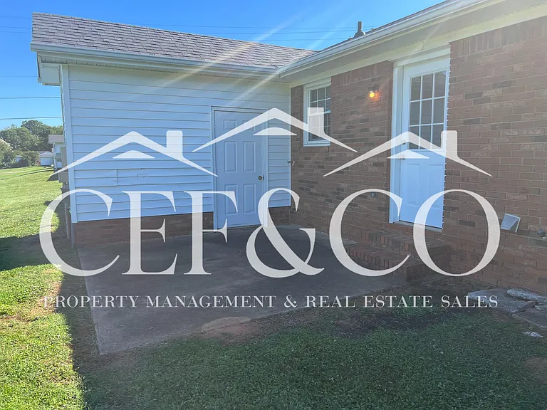 7940 Valley Falls Rd — Photo 8
