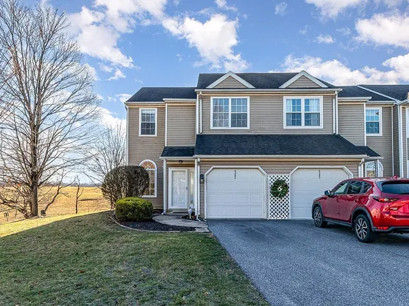 6280 Spring Knoll Dr, Harrisburg, PA 17111