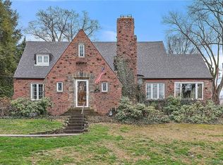 200 Navajo Rd, Pittsburgh, PA 15241