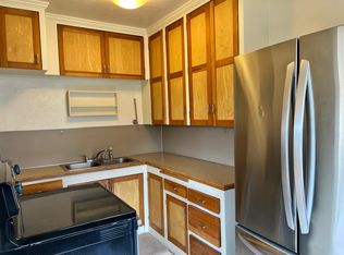 1903 N 46th St #305, Seattle, WA 98103