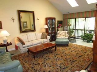 3604B Chadbury Rd, Mount Laurel, NJ 08054