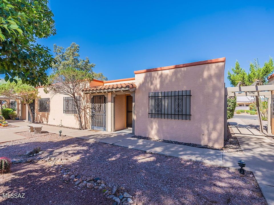 1st image of 1093 S Calle De Las Casitas