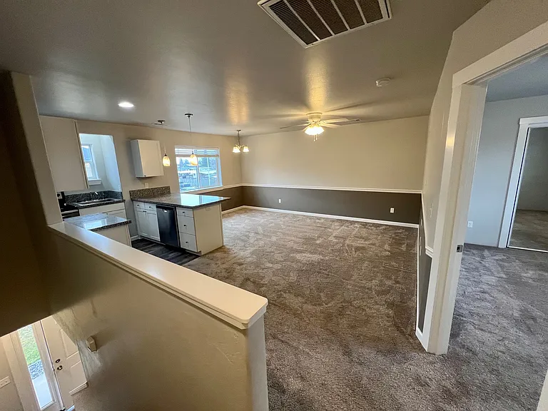 3407 Sharon Way #0 — Photo 14