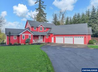 8955 NE Dog Ridge Rd, Newberg, OR 97132