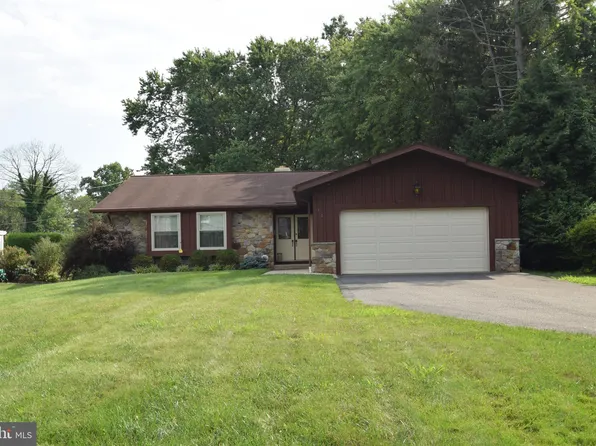 302 Rodman Rd, Wilmington, DE 19809
