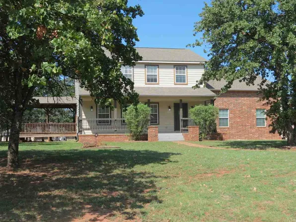 1918 Royal Oak Dr, Stillwater, OK 74074