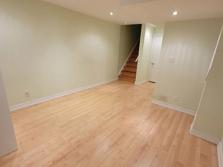 11 Valliere Dr — Photo 24