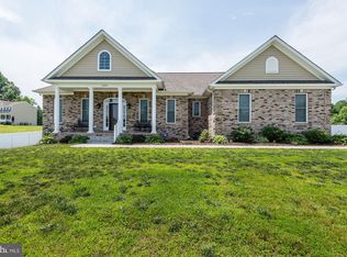 15821 Chalice Vine Ct, Hughesville, MD