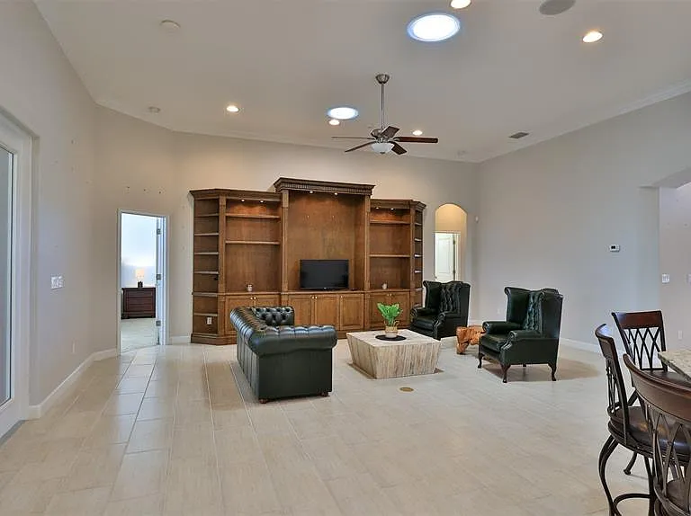 2904 Palma Ln — Photo 18