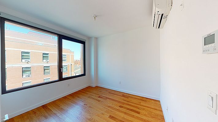 1st image of 54 Noll St APT 749