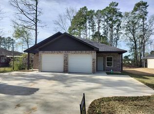 201 Mott Rd, Lufkin, TX 75904