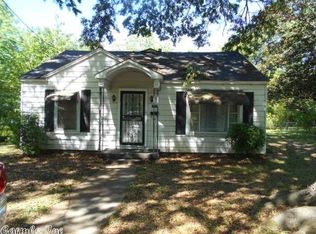 1322 Locust St, Malvern, AR 72104