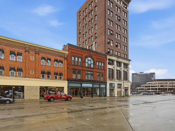 38 W High St APT 3B, Springfield, OH 45502