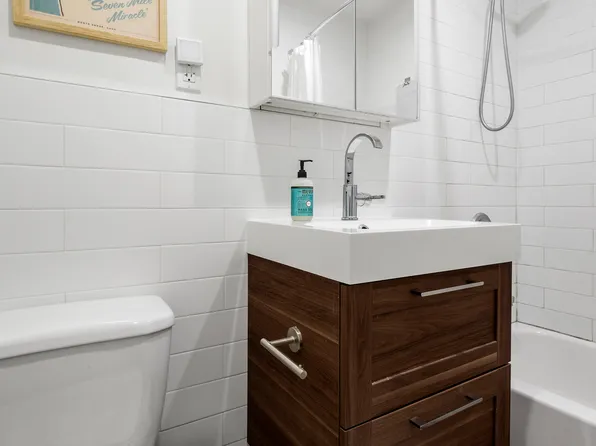 504 Humboldt Street image 6 of 7