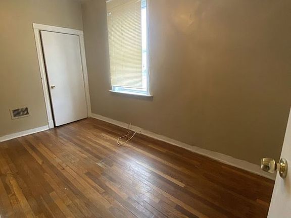 4th image of 6036 Maple Ave #1F