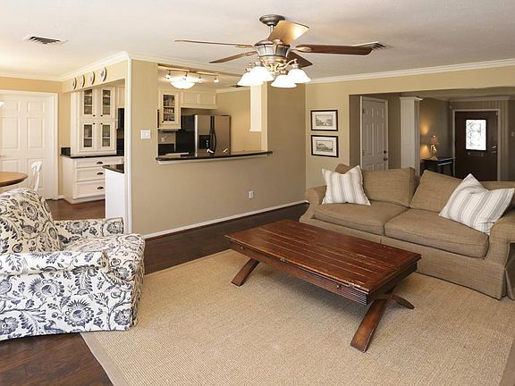 3rd image of 10602 Ella Lee Ln