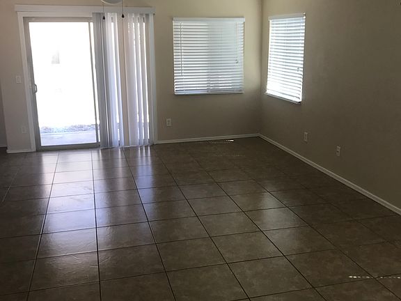 3rd image of 2423 S 84th Gln
