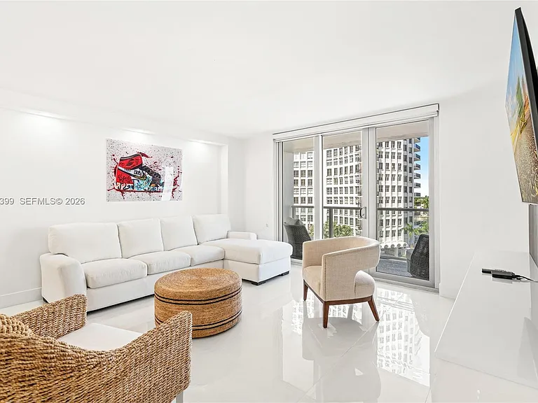 5701 Collins Ave #503 — Photo 5