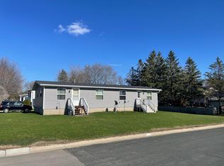 308 4th Ave NE, Hayfield, MN 55940