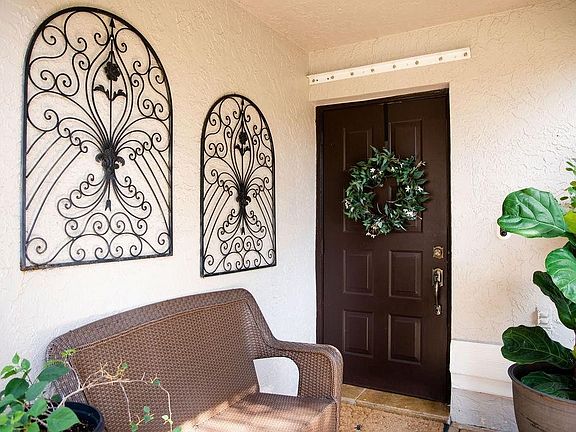 2nd image of 9223 Greenbrier Court