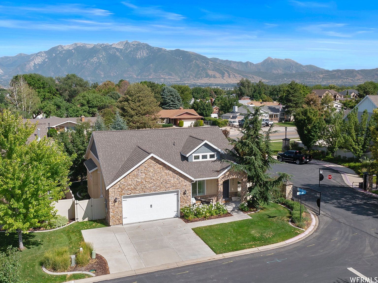 10353 S Cold Moon Pl, South Jordan, UT 84095 MLS 1897321 Zillow