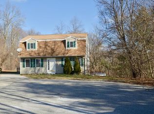 11 Gates Cir, Worcester, MA 01603