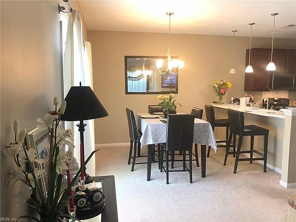 3rd image of 1523 Rollesby Way