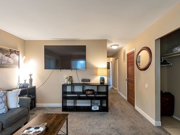4th image of 3551 Margaret Dr