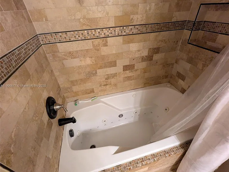 3400 Foxcroft Rd #115 — Photo 15