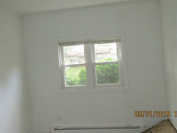 5th image of 1204 S Luick Ave