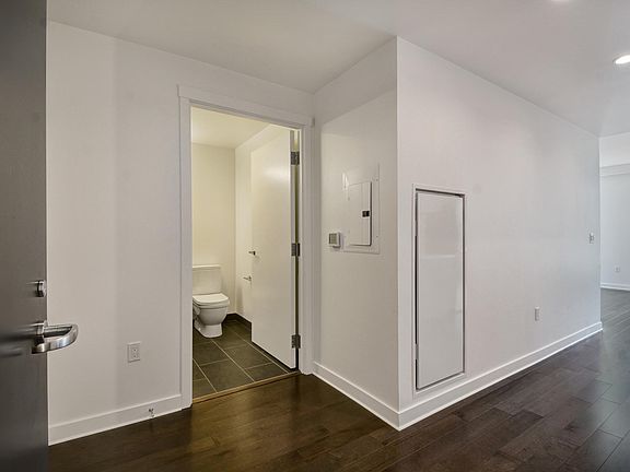 2nd image of 1668 Pine St #E1207