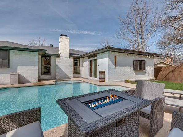 3810 Boxwood Ct, Arlington, TX 76017