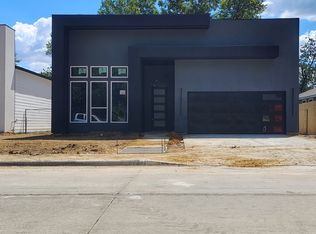 4532 Luzon St, Dallas, TX 75216