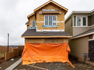 20976 22nd St NW, Edmonton, AB T6T 2R6