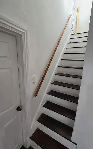 Second story to third story stairwell