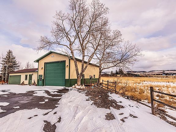 3rd image of 2841 Sage Dr