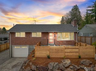 2302 NE 91st St, Seattle, WA 98115