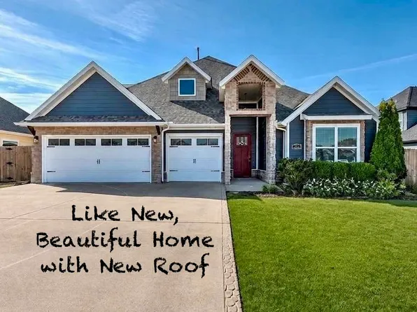 1051 Silver Maple St, Centerton, AR 72719