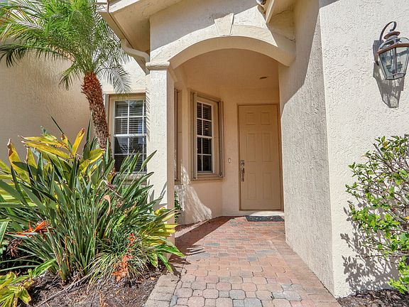2nd image of 8123 CARNOUSTIE Place
