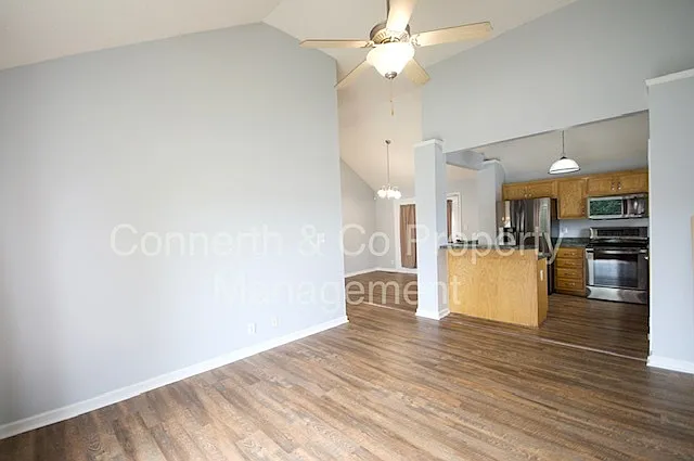 3766 Bret Dr — Photo 3