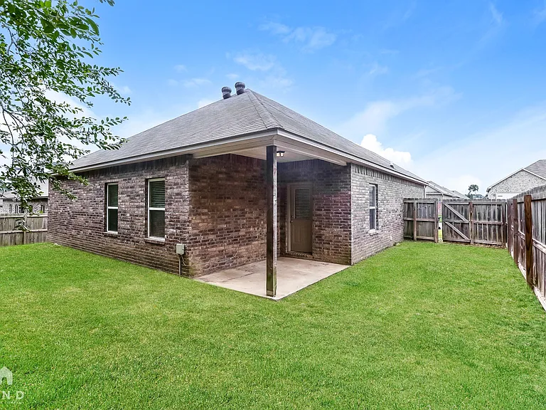 2240 Mary Alice Dr — Photo 18