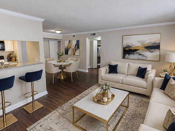 5th image of 7979 Westheimer Rd APT 2012