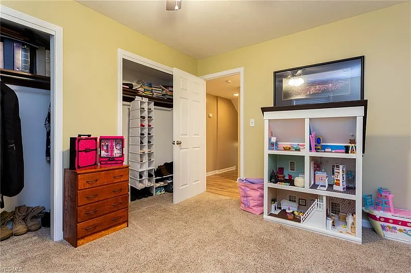 Thumbnail 16