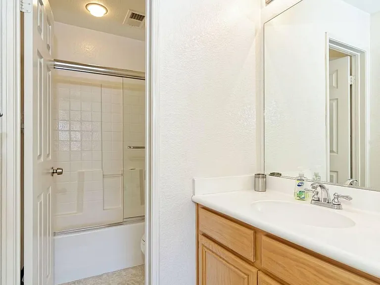 2901 Escala Cir — Photo 10